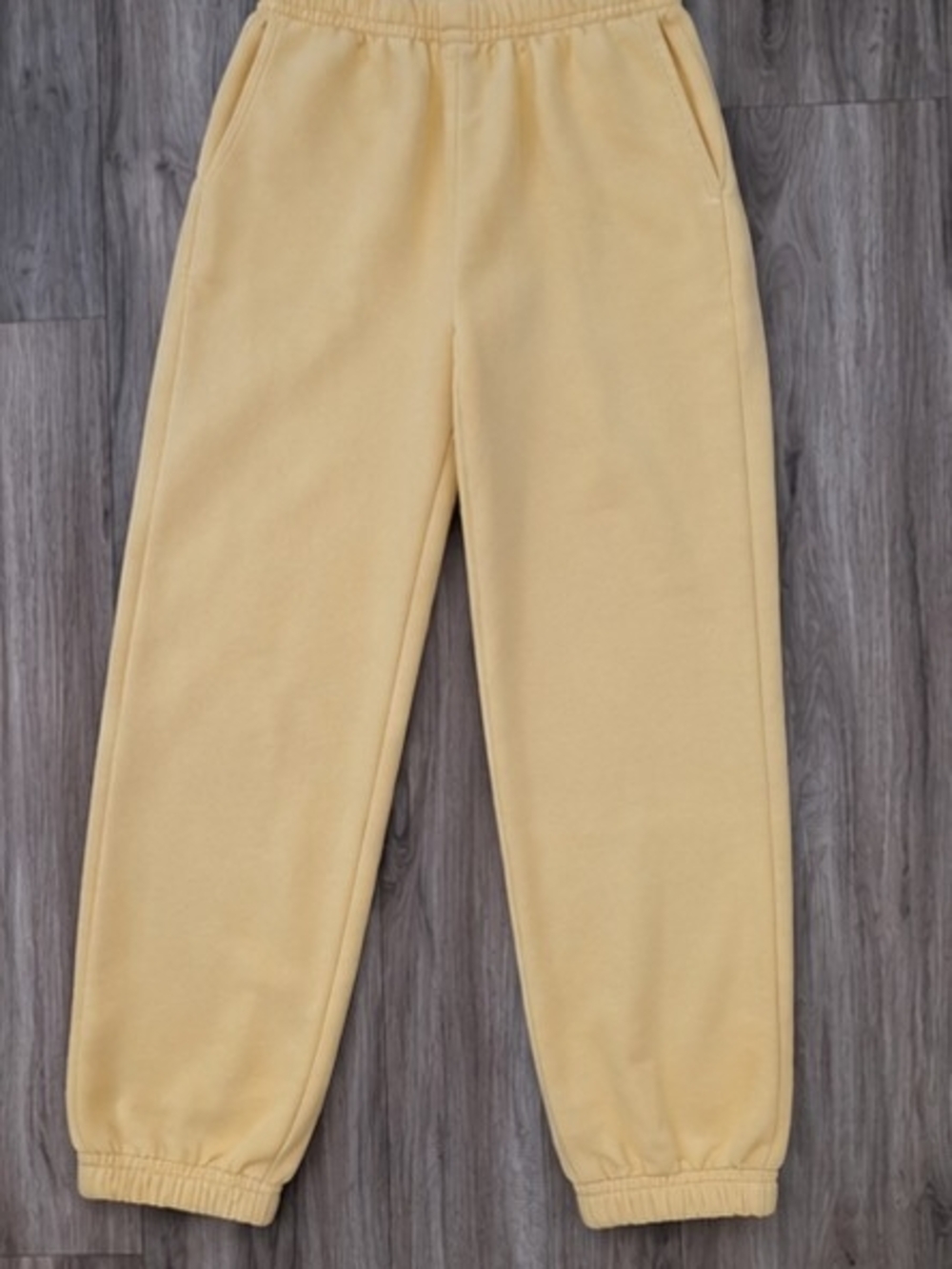 GAP Butter Yellow Sweatpants XS 💛🧈